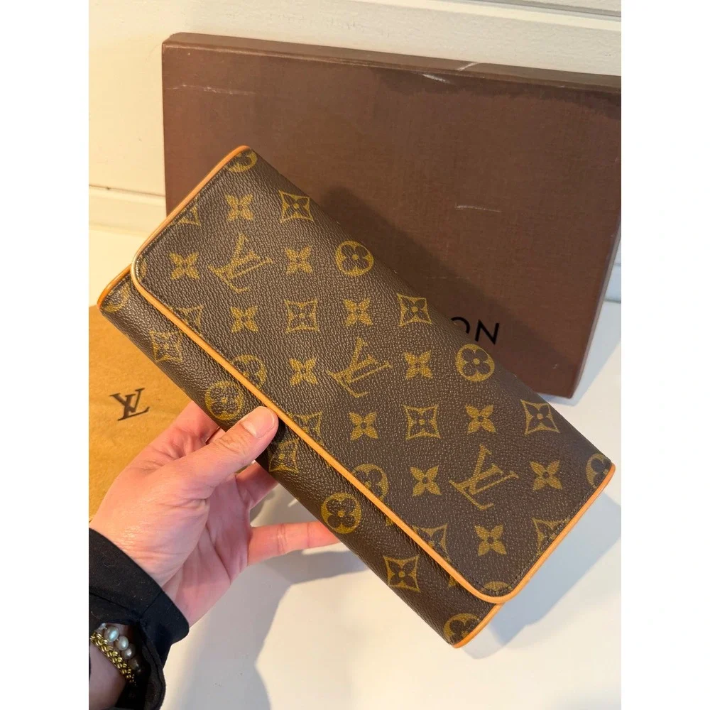 Louis Vuitton Pochette Florentine Monogram Canvas Clutch Bag FL0082 Brown - Picture 2 of 9